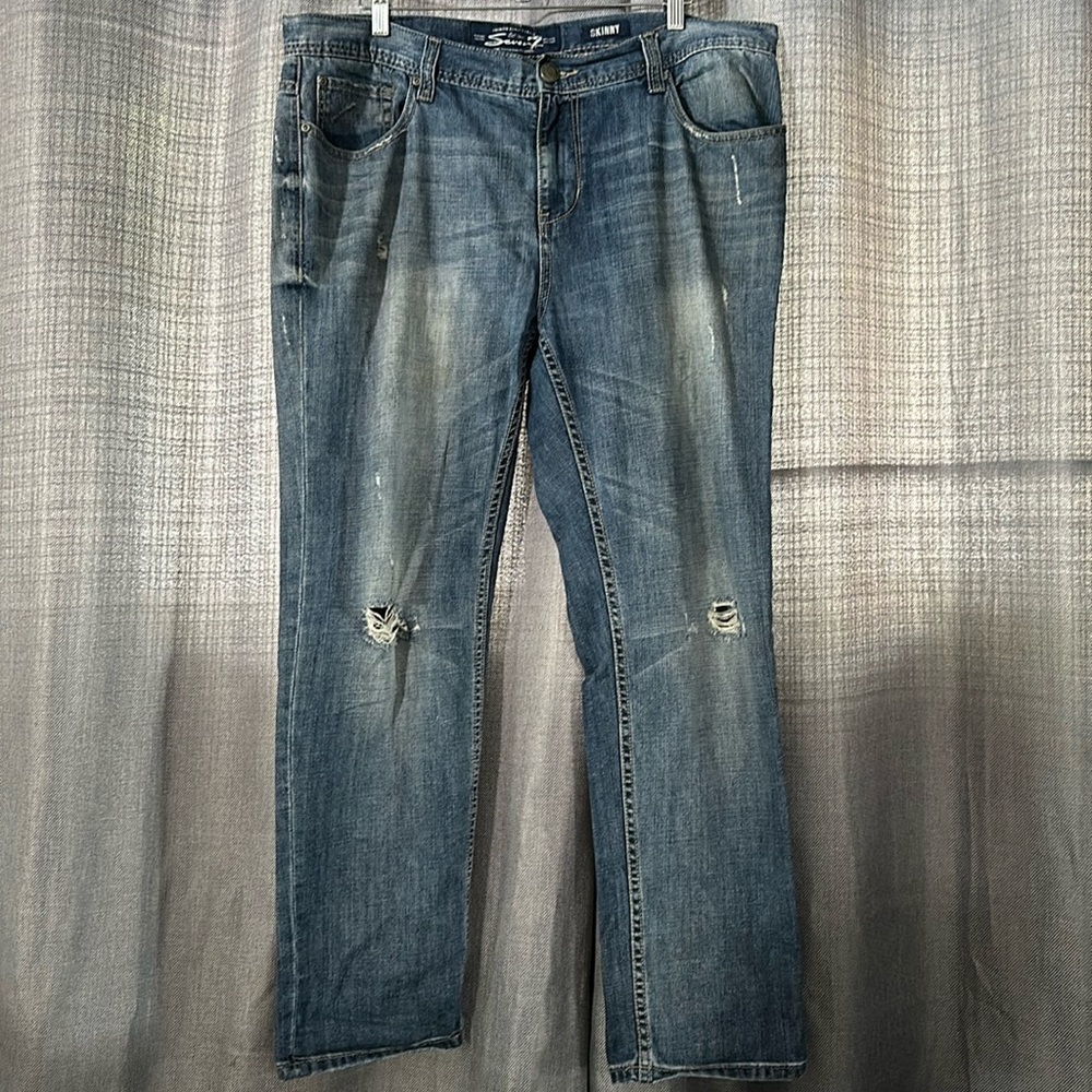 Seven Jeans